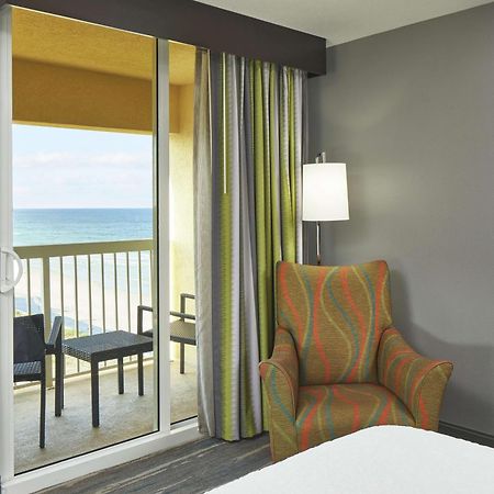 Hampton Inn Daytona Beach/Beachfront Exterior photo