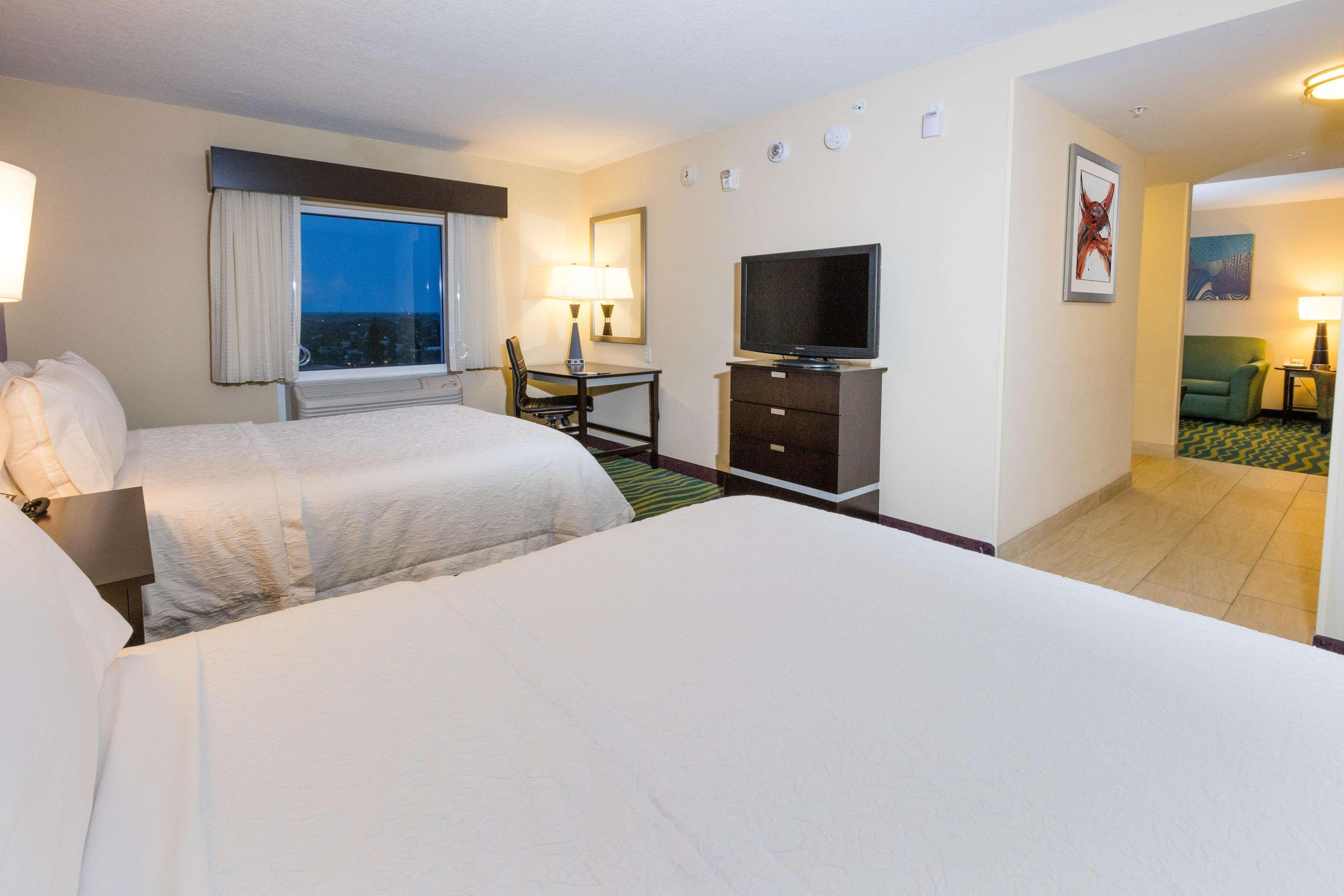 Hampton Inn Daytona Beach/Beachfront Exterior photo