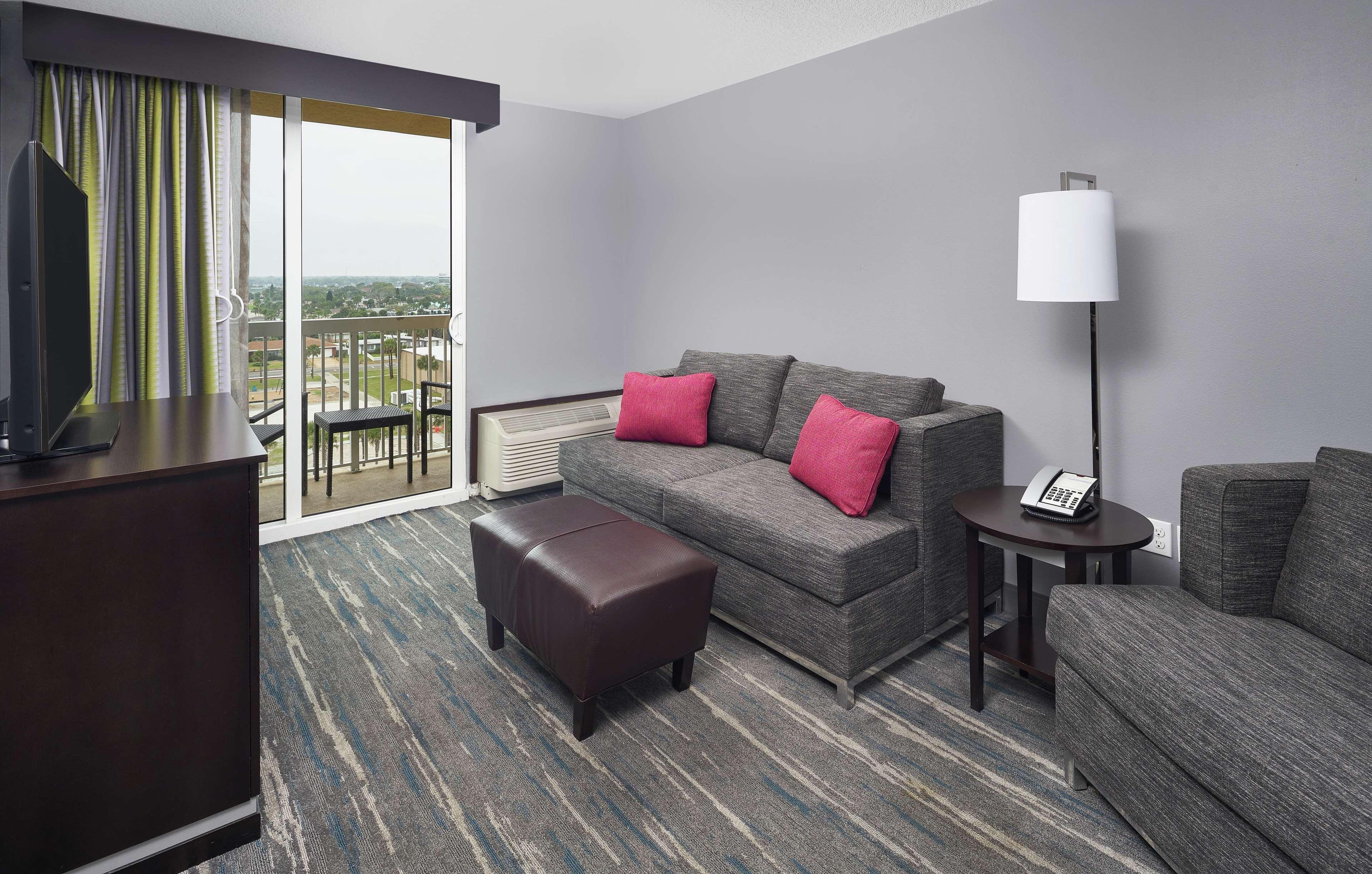 Hampton Inn Daytona Beach/Beachfront Exterior photo