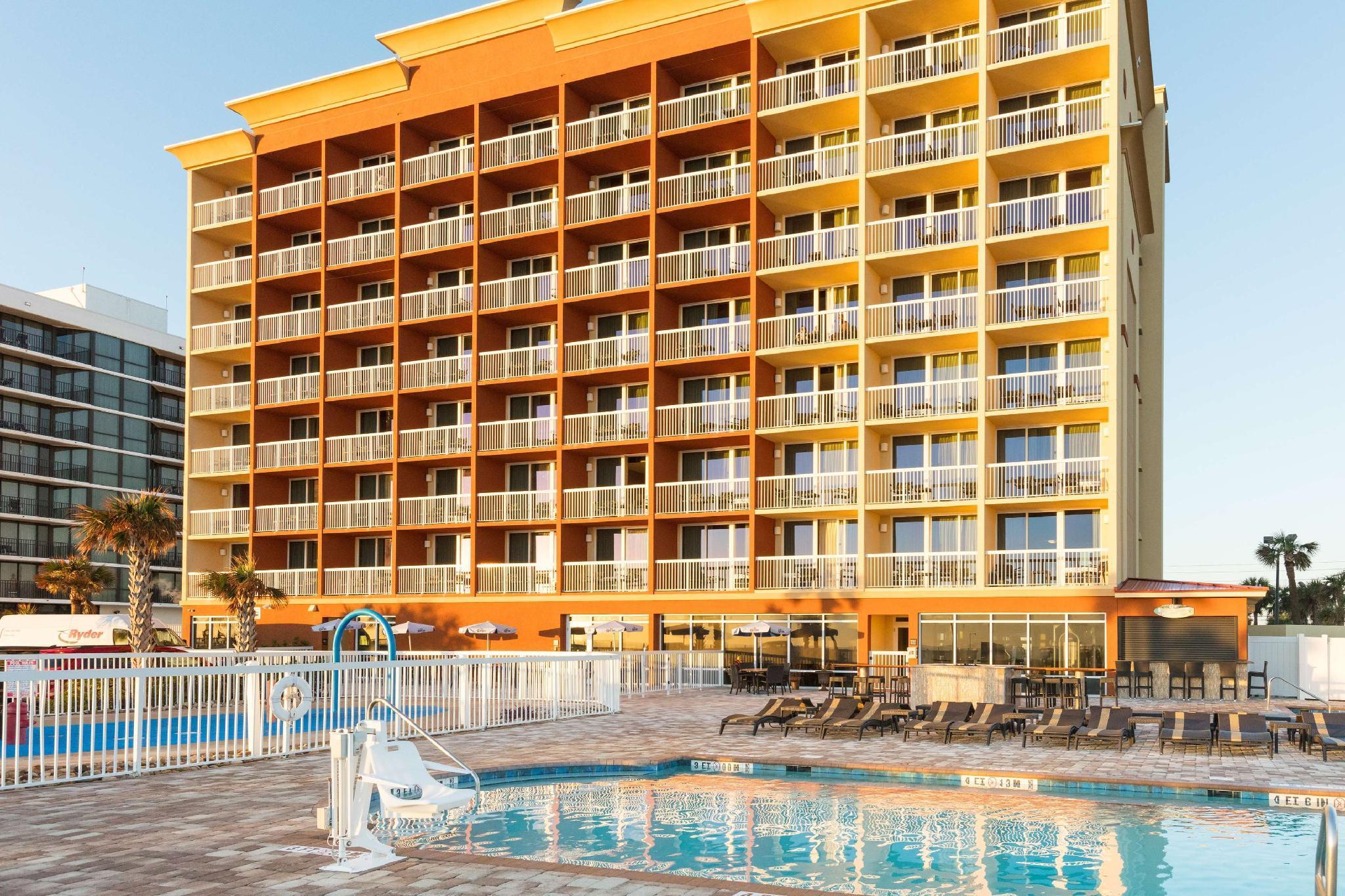 Hampton Inn Daytona Beach/Beachfront Exterior photo