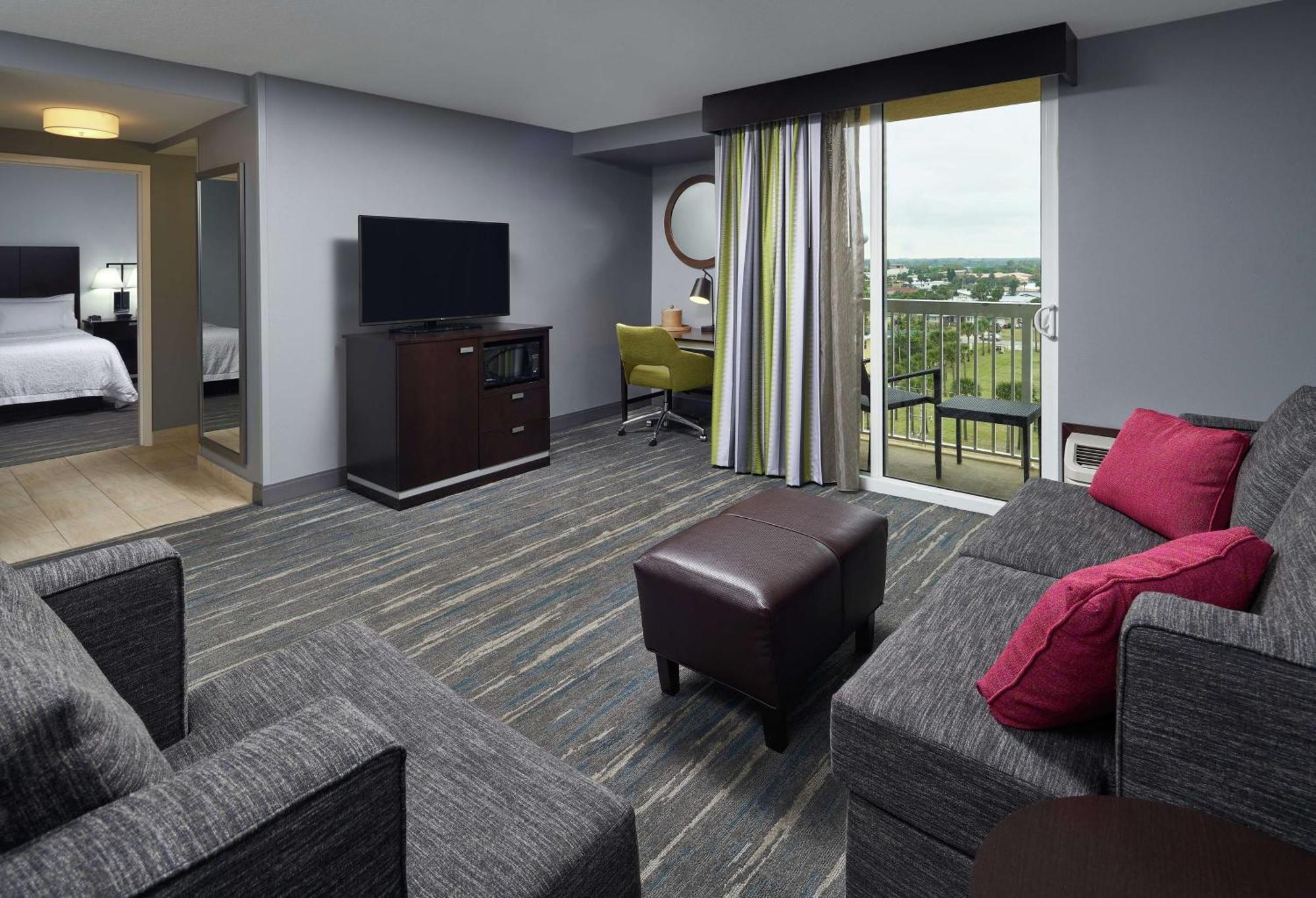 Hampton Inn Daytona Beach/Beachfront Exterior photo