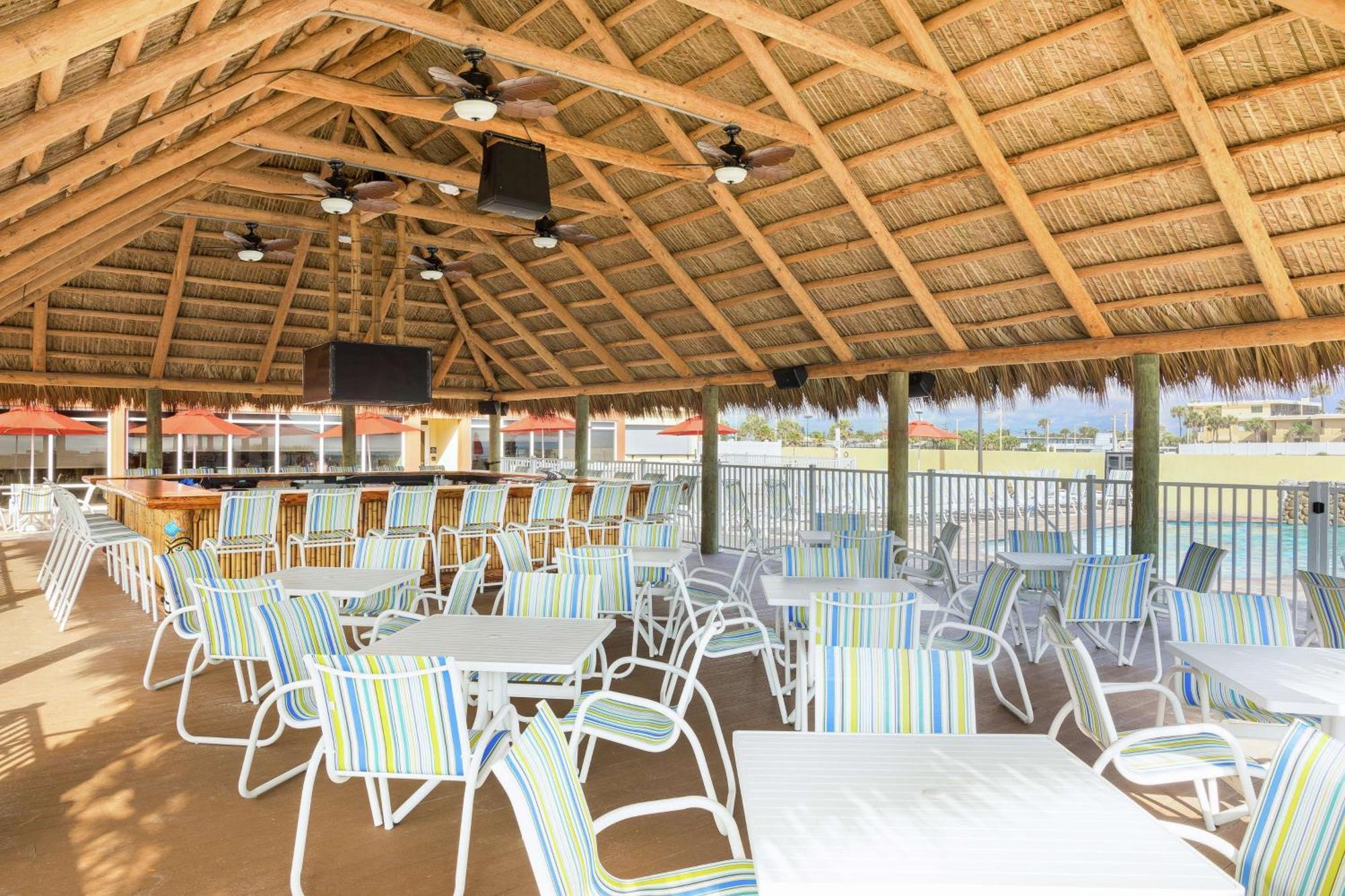Hampton Inn Daytona Beach/Beachfront Exterior photo