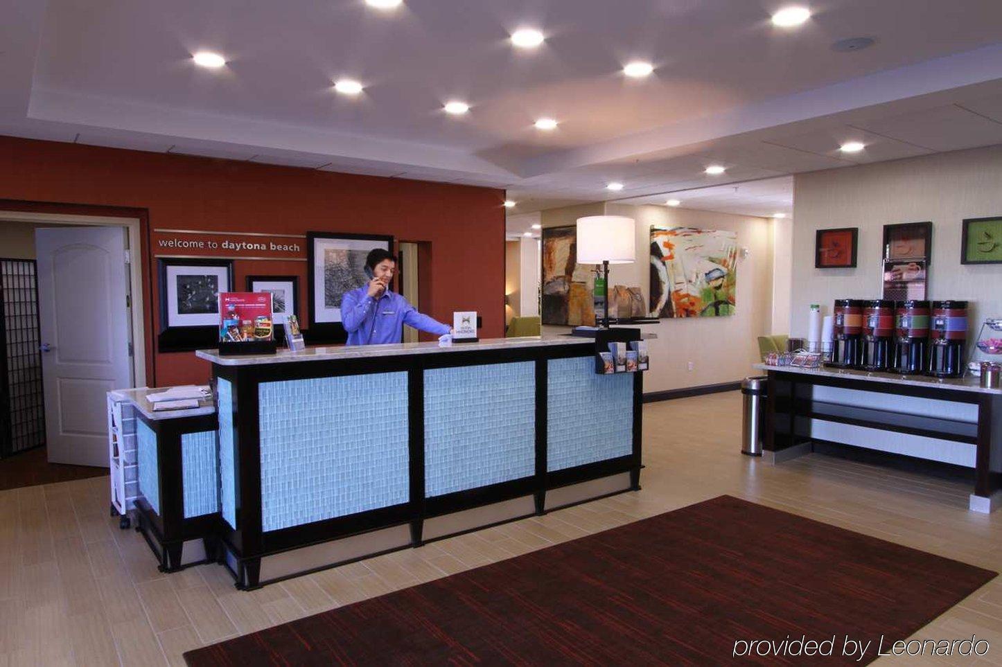 Hampton Inn Daytona Beach/Beachfront Exterior photo