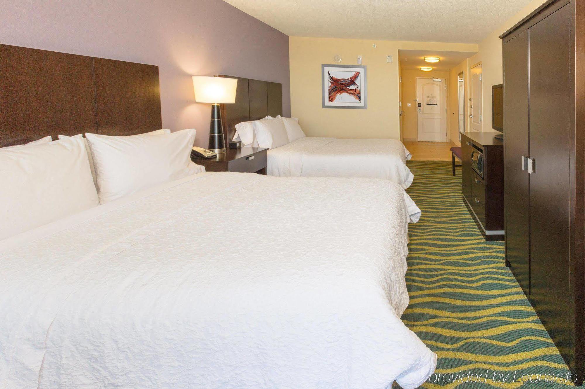 Hampton Inn Daytona Beach/Beachfront Exterior photo